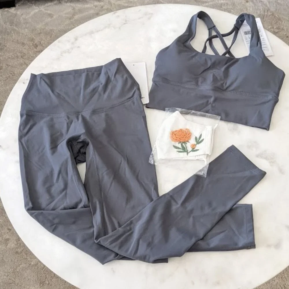 Yoga Basic Training Light Medium Performance Bra and Legging Set - Picture 1 of 11